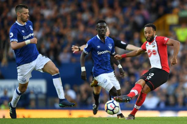 取决于全行 取决于全行