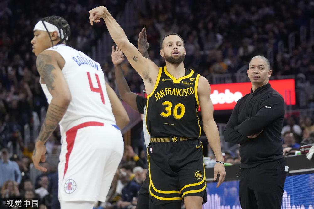 在异国联赛 在异国联赛