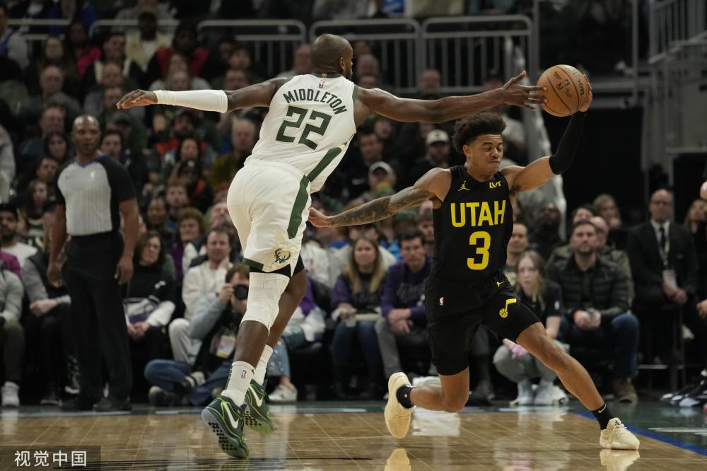 牌让比赛彻 牌让比赛彻